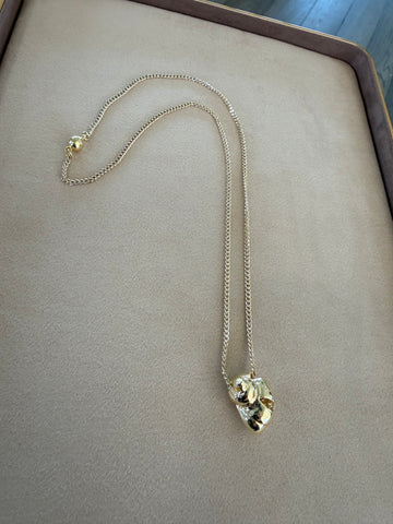 Sliding Conch Necklace