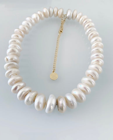 Enormae Pearl Necklace