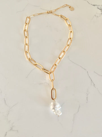 Enormae Orgami Pearl Necklace - Paper clip Chain